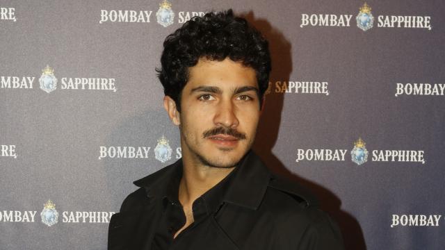 El actor Chino Darín durante la inauguración The Room Art