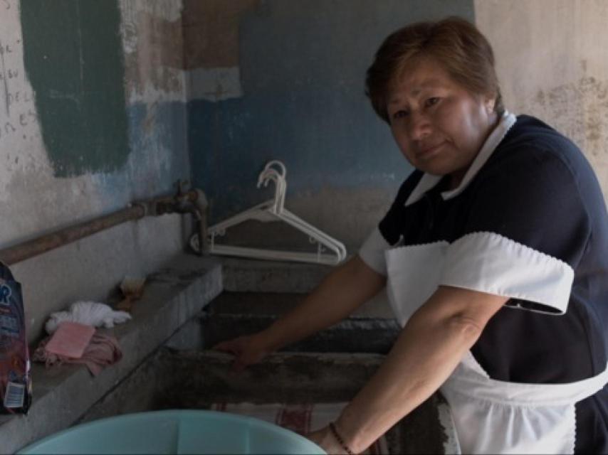 Fotograma de Muchachas, que pone de manifiesto el clasismo mexicano.