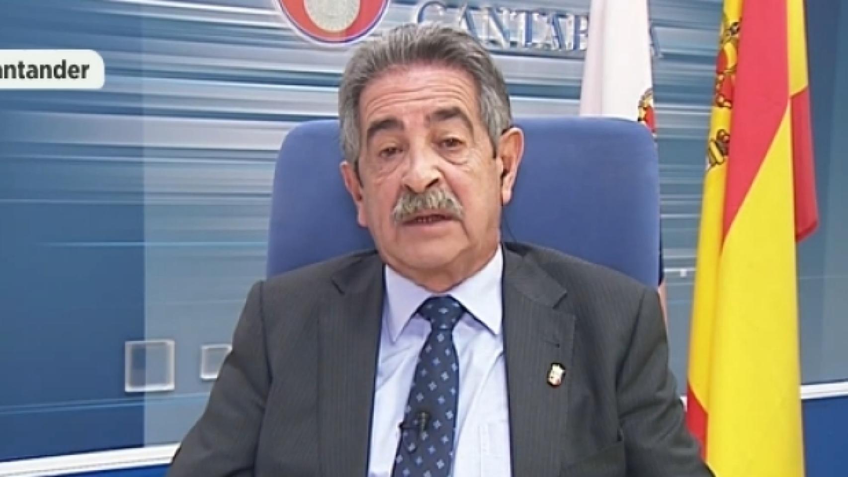 Revilla confirma el veto que TVE le hizo a Bertín y a Pedro J. Ramírez