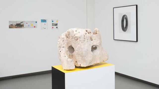 Image: Poesía balística: entre el rigor y la intuición