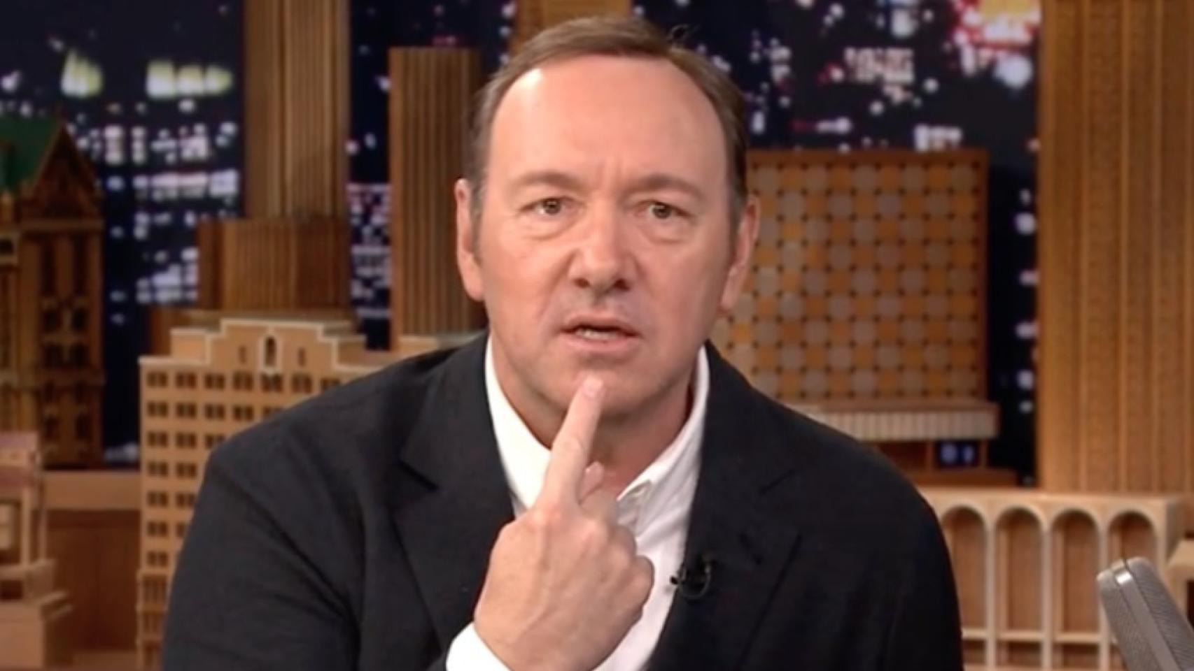 Kevin Spacey se rompió la nariz hace 5 años y se entera ahora