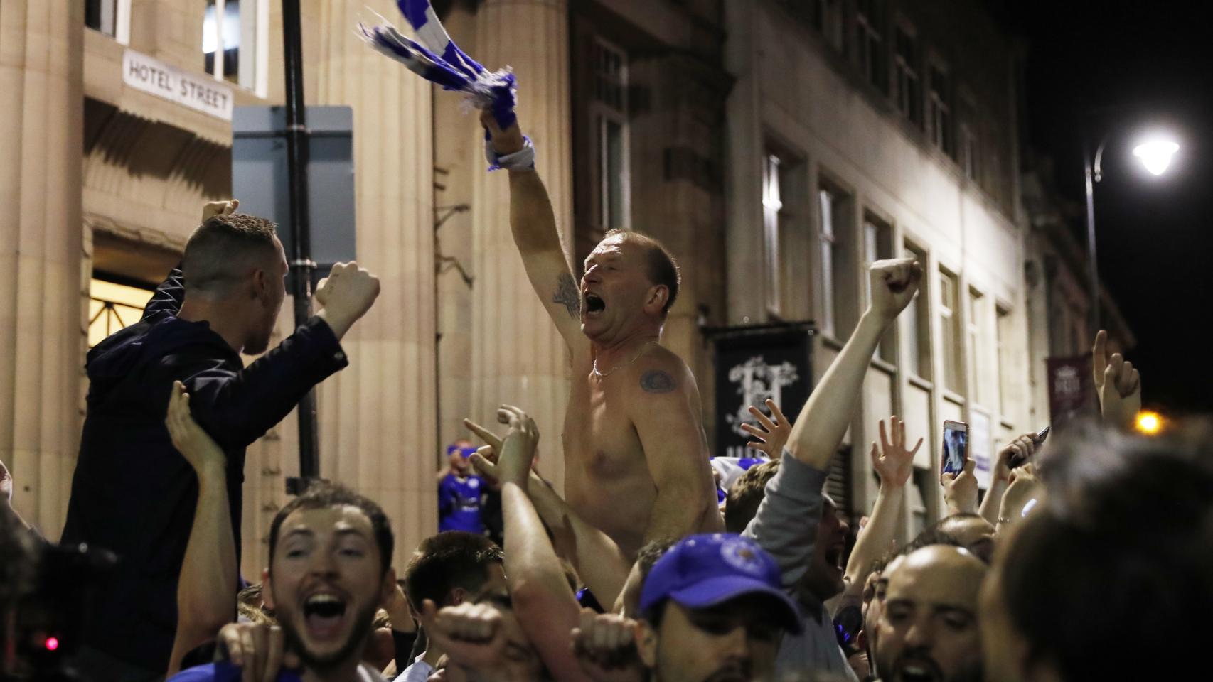La ciudad de Leicester celebra la Premier League.
