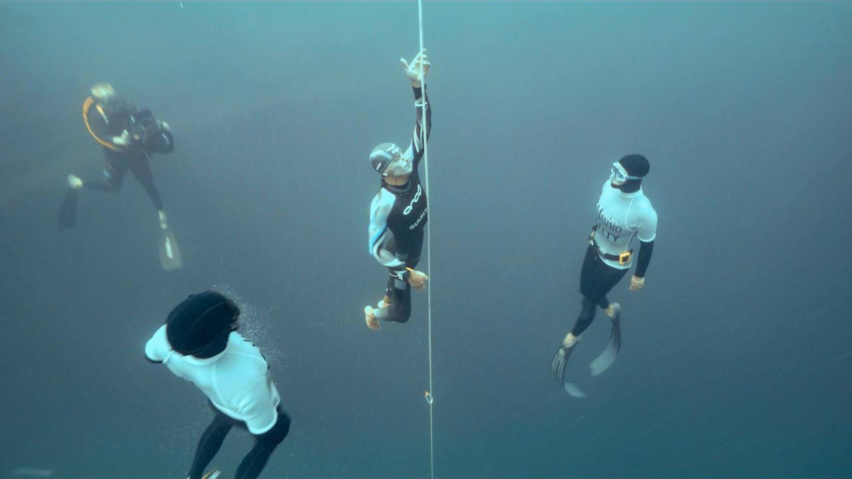 Trubridge ha batido el récord mundial de buceo libre dos veces en los últimos días.