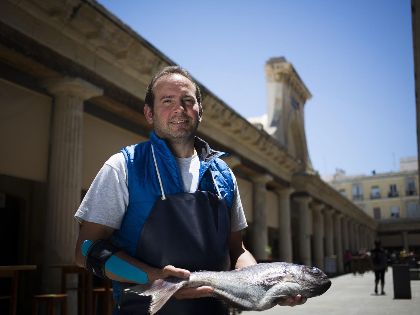 Antonio Correro, pescadero y portavoz de la Asociación de Detallistas de Mercados de Cádiz