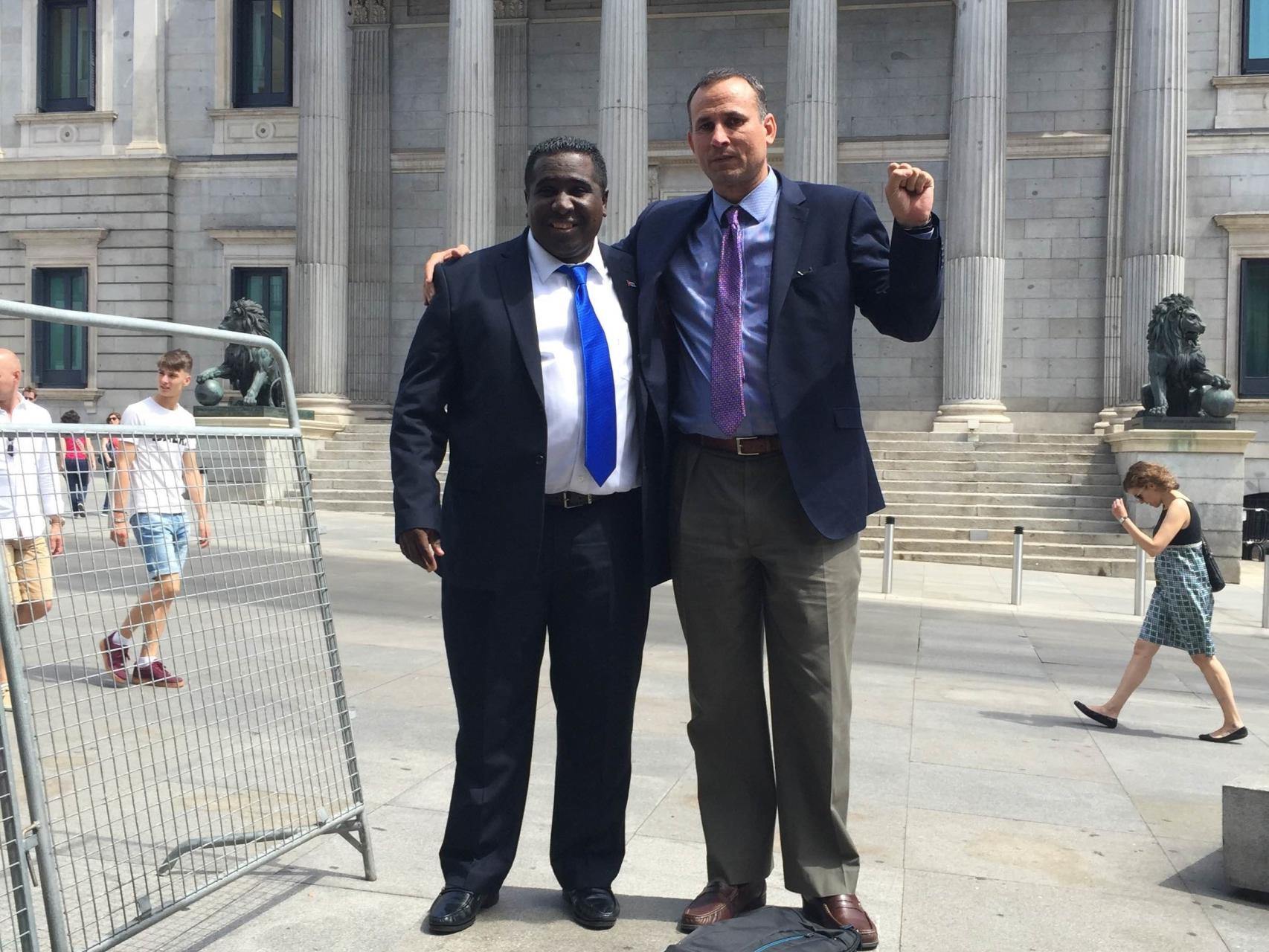 Iván Hernández (i) y José Daniel Ferrer (d) fueron condenados a 25 años de prisión por sus ideas.