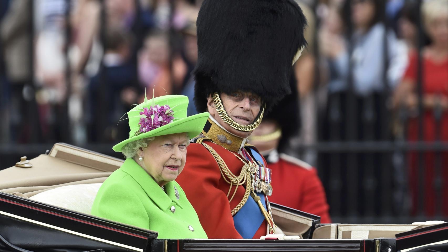 Londres celebra el 90 cumpleaños de la reina Isabel II