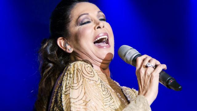 La cantante Isabel Pantoja durante uno de sus últimos conciertos
