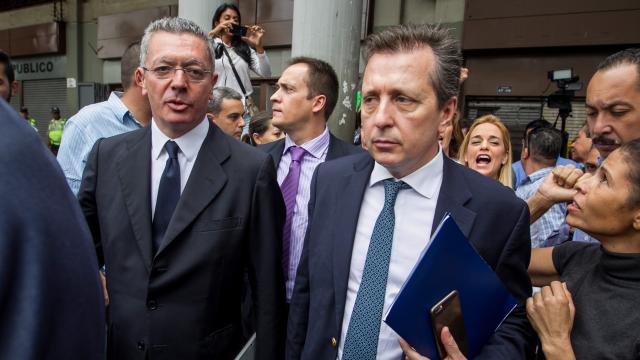 Niegan la visita de Ruiz Gallardón y Javier Cremades a Leopoldo López.