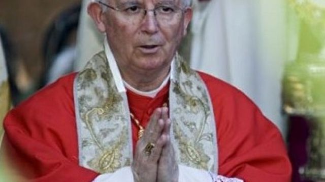 El cardenal Cañizares, durante un acto litúrgico