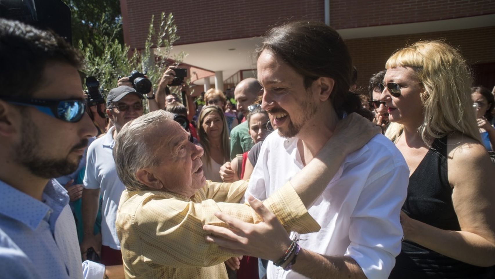 RTVE pagó 280.000 euros por el fallido sondeo electoral