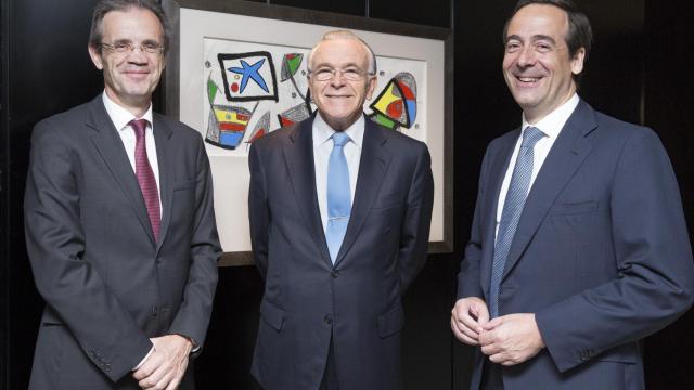 Jordi Gual, Isisdro Fainé y Gonzalo Gortázar.