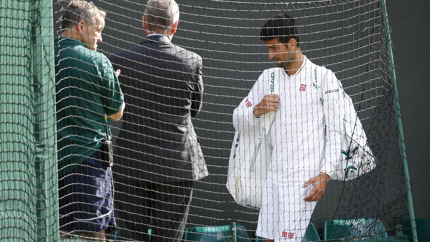 Djokovic se despidió de Wimbledon tras perder ante Querrey.