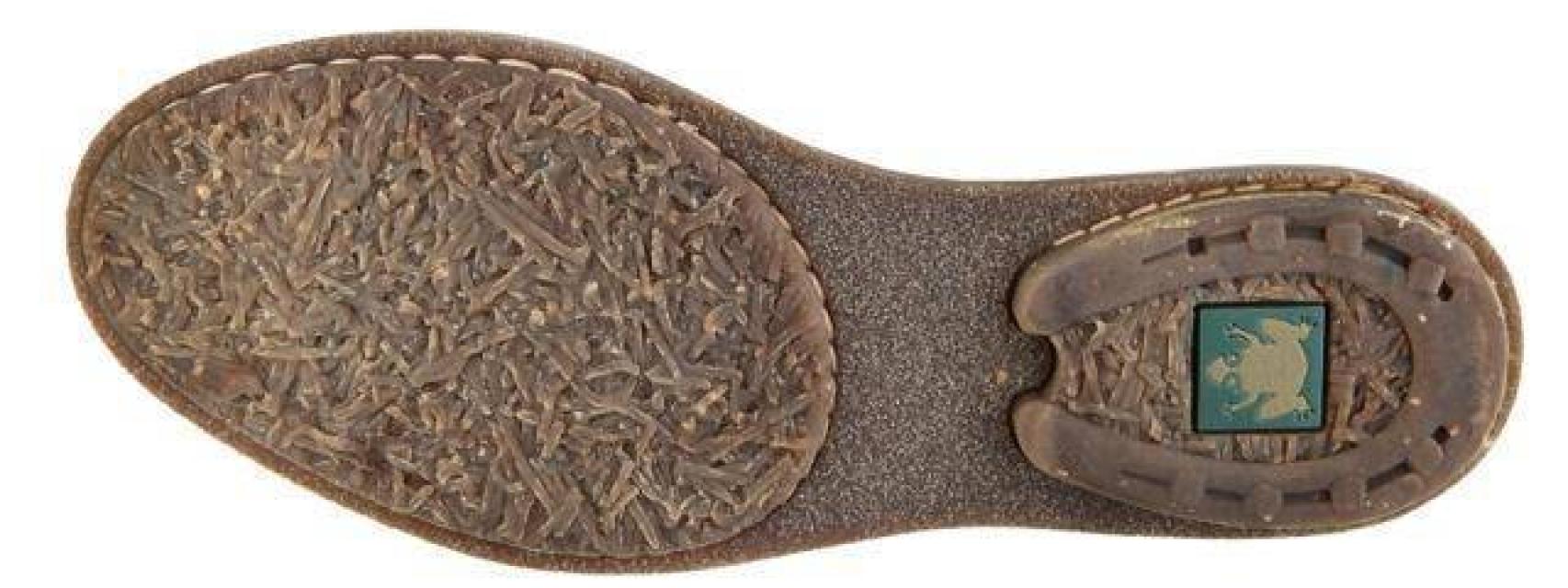 Materiales ecológicos y fabricación artesana, así se define la firma El Naturalista.