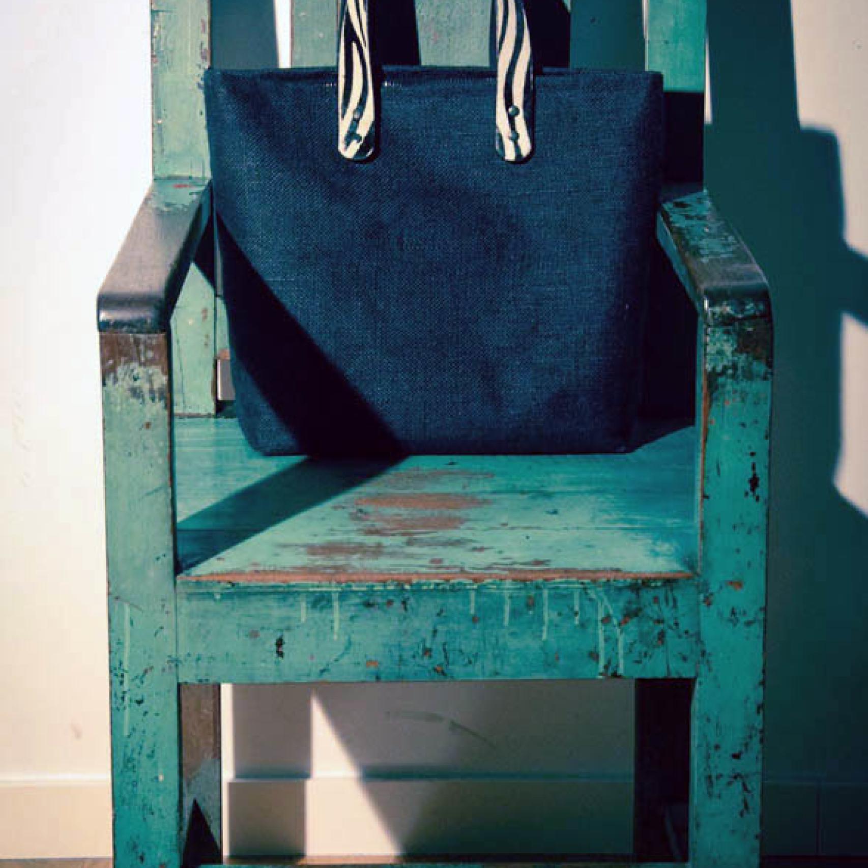 Bolso ecológico de cuero sostenible de Maela.