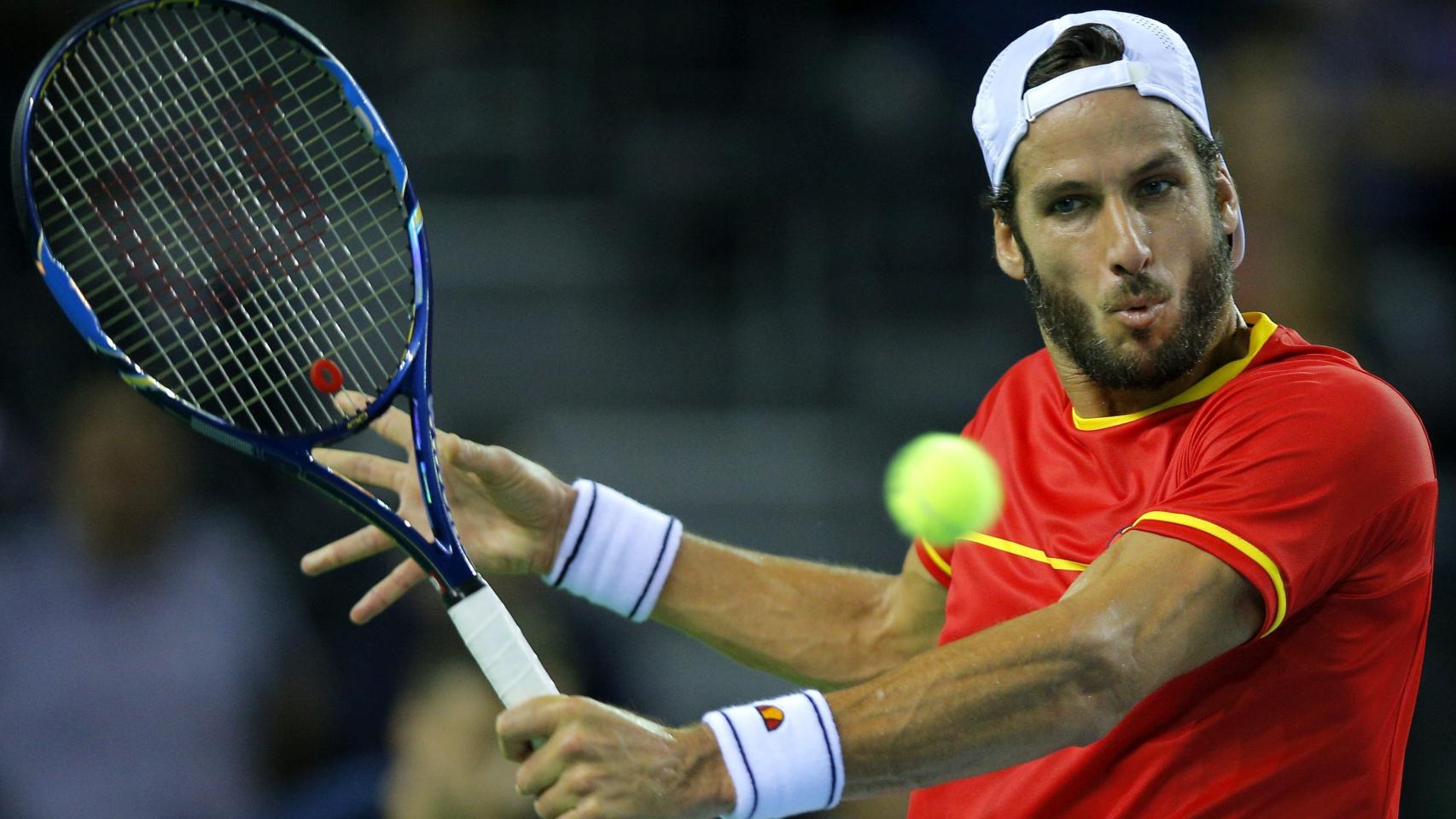 Feliciano López, jugando con España en la Copa Davis.