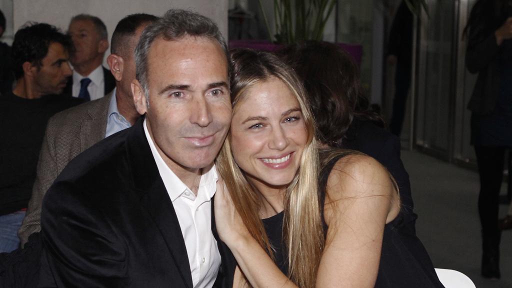 Martina Klein y Álex Corretja.