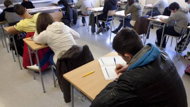 Alumnos en una clase de Educación Primaria