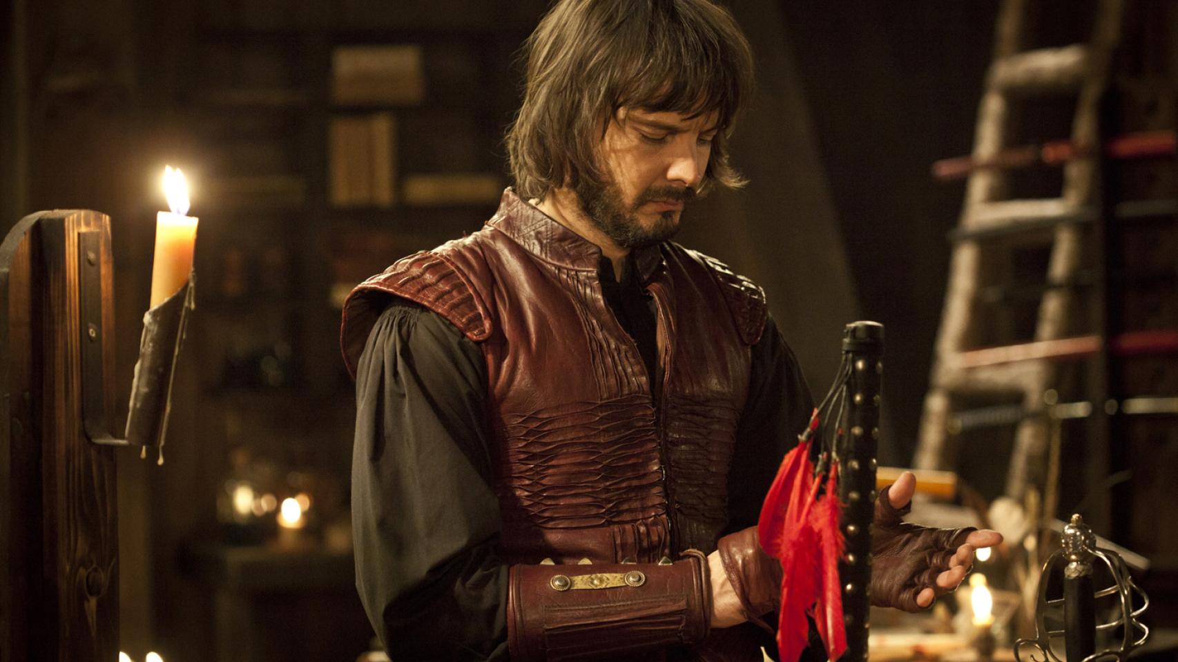 El desaire a 'Águila Roja': pasa de cuclillas por TVE