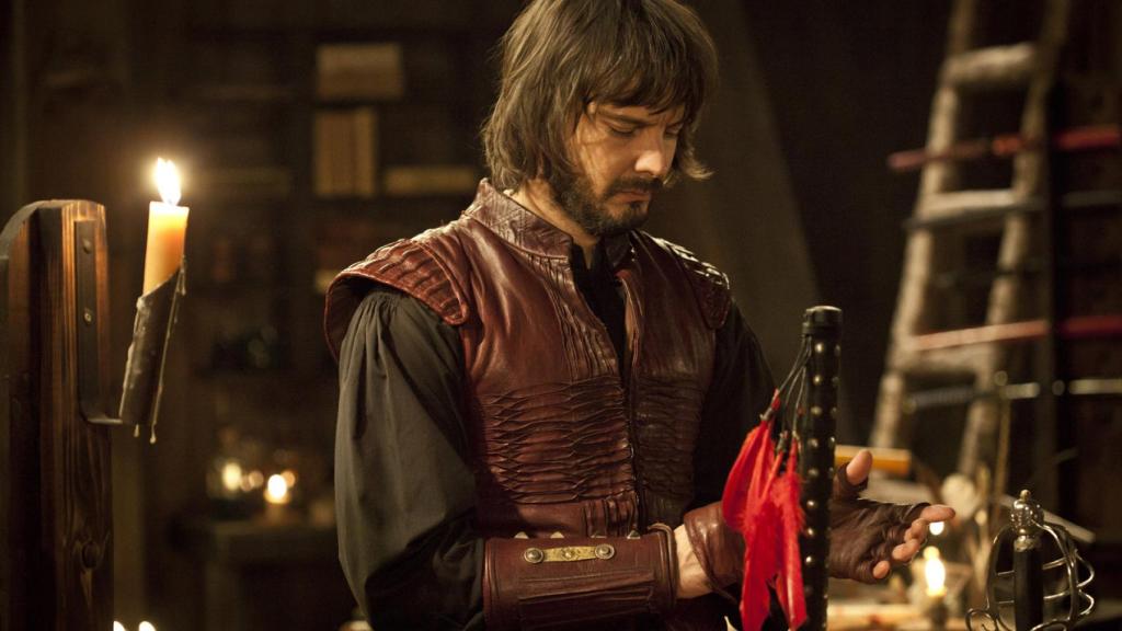 El desaire a 'Águila Roja': pasa de cuclillas por TVE