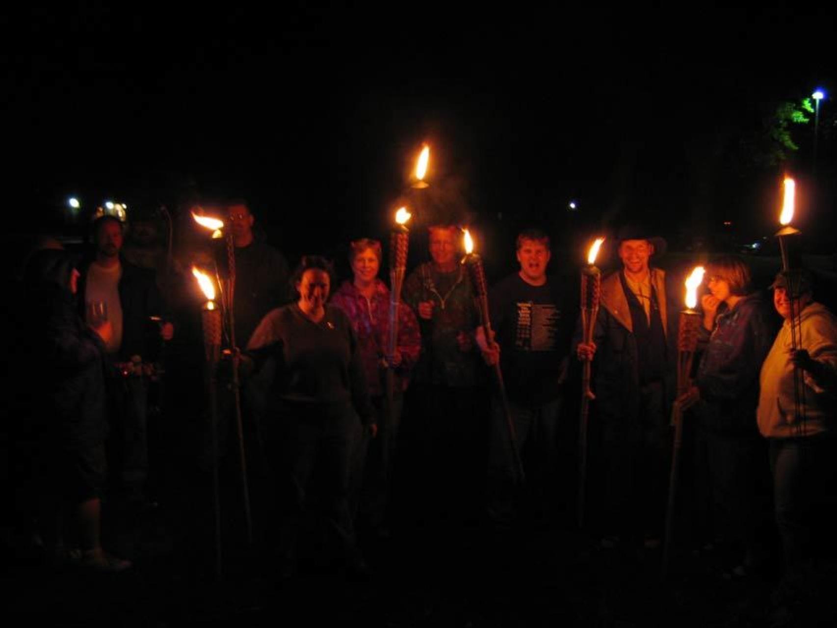 Gente enojada buscando autores de papers obvios.