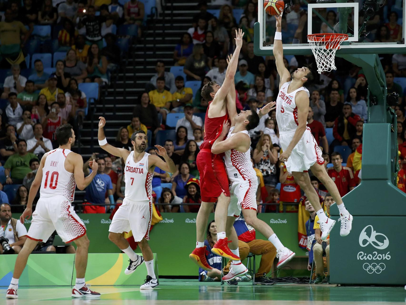 El tapón de Saric que provocó la derrota de España.