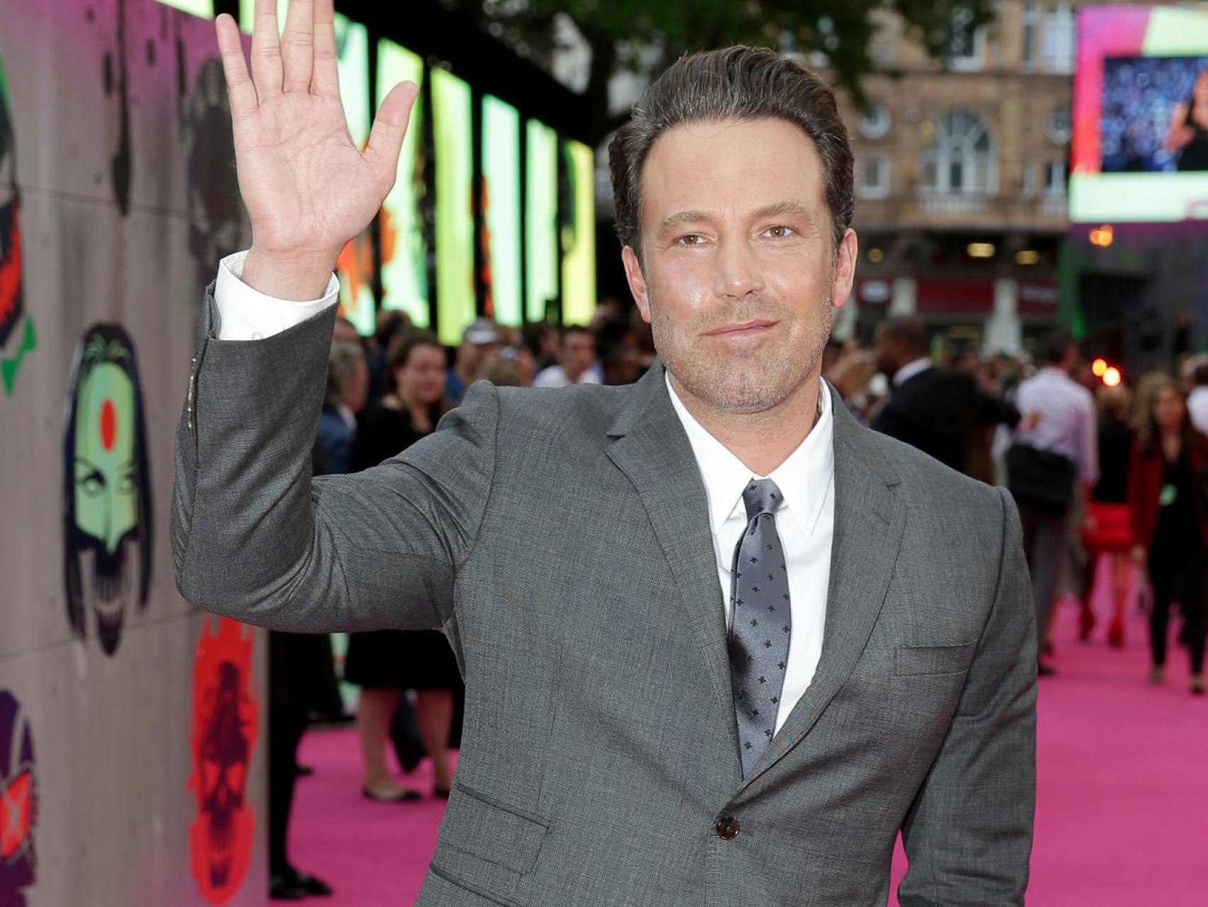 Ben Affleck reaparece en Londres con un gran cambio en su rostro