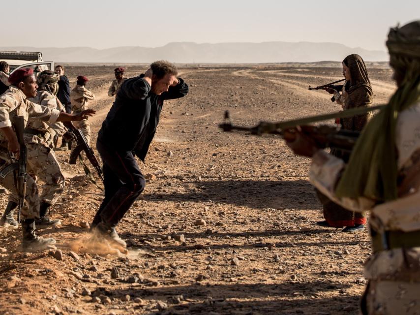 Fotograma de Los caballeros blancos.