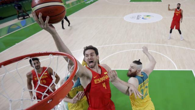 Pau Gasol volvió a ser el líder de España con 31 puntos contra Australia.