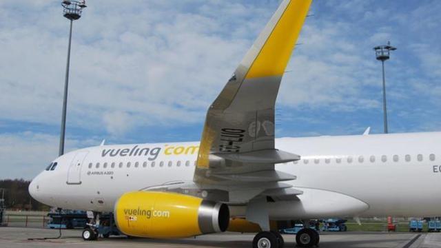 El personal de Vueling en Francia convoca una huelga a finales de agosto