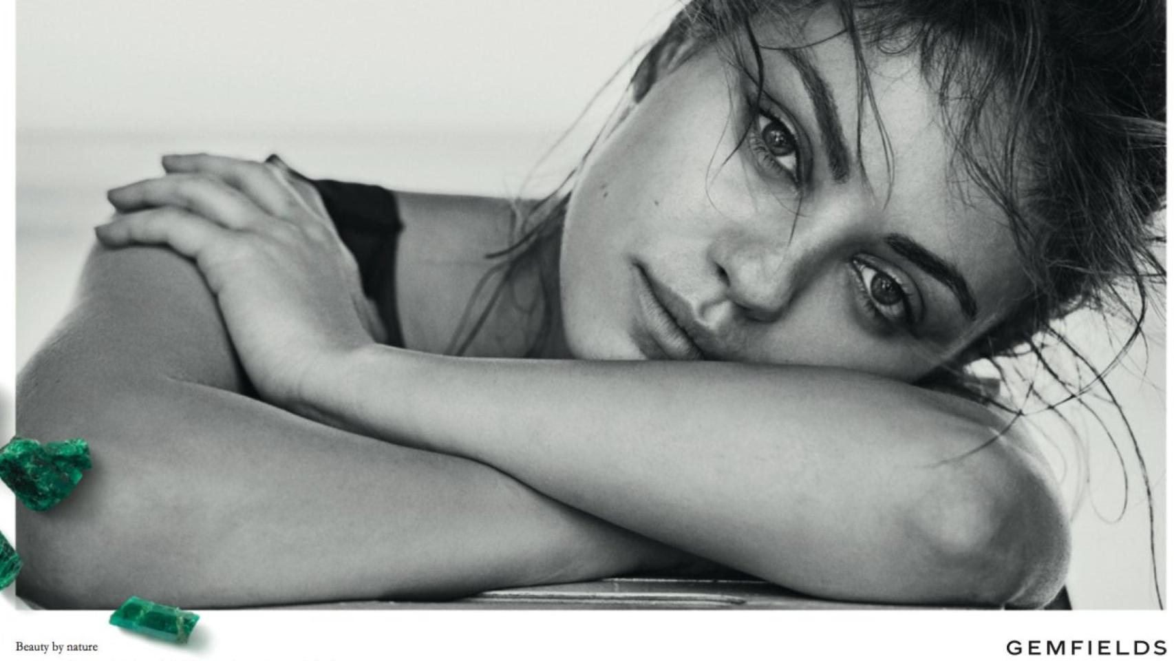 Mila Kunis para Gemfields