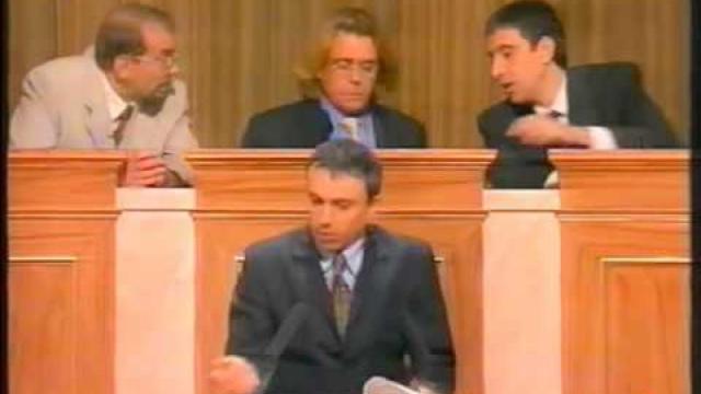 José Mota interviniendo en el Parlamento durante el sketch.
