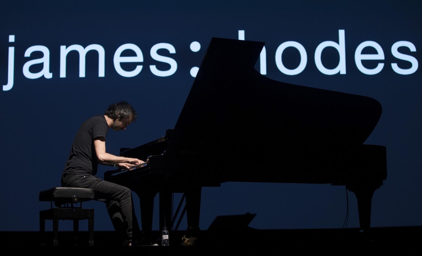 James Rhodes durante uno de sus conciertos en España.