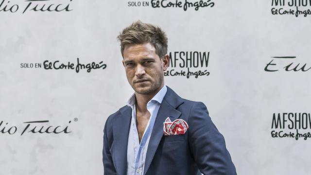 Julio Benítez en el desfile de Emidio Tucci