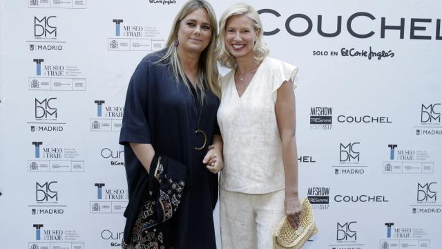 Isabel Sartorius y Anne Igartiburu, madrinas del desfile de Couchel