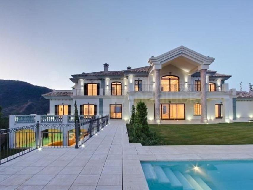 Una de laslujosas  villas de La Zagaleta.