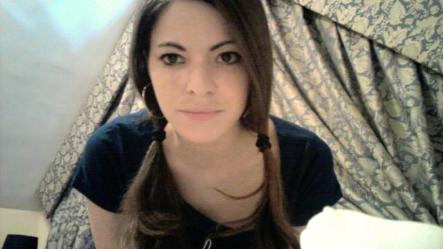 Ana Isabel Barruecos, con 32 años, ha pasado ya 100 veces por quirófano debido a una enfermedad crónica.