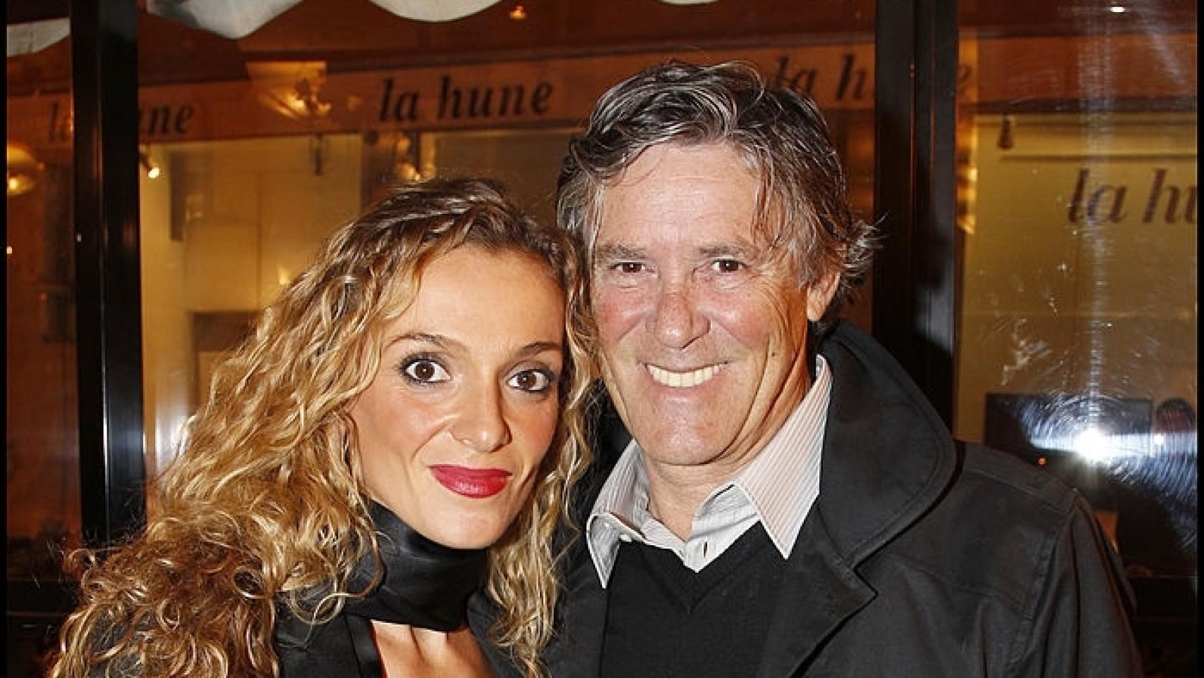 Simón Casas con su segunda mujer, Amandine