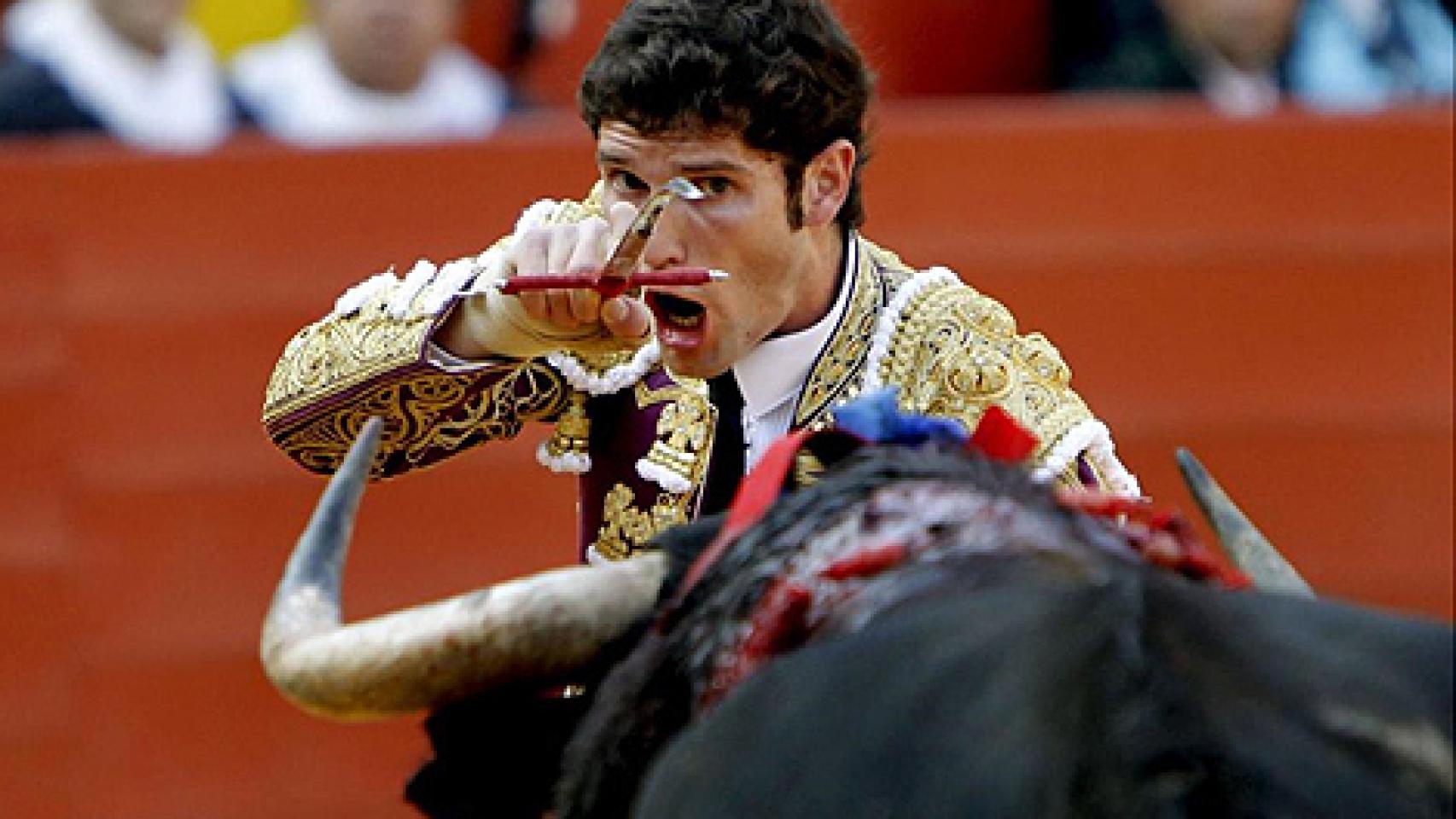 El diestro Sergio Aguilar reclama dinero al empresario francés
