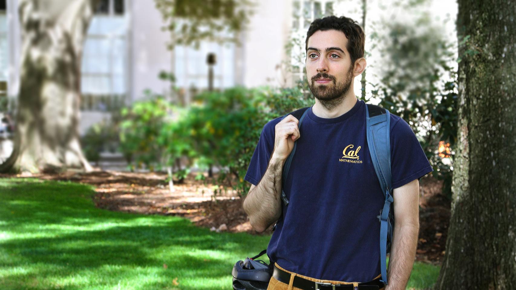 Casals, en el campus del MIT.