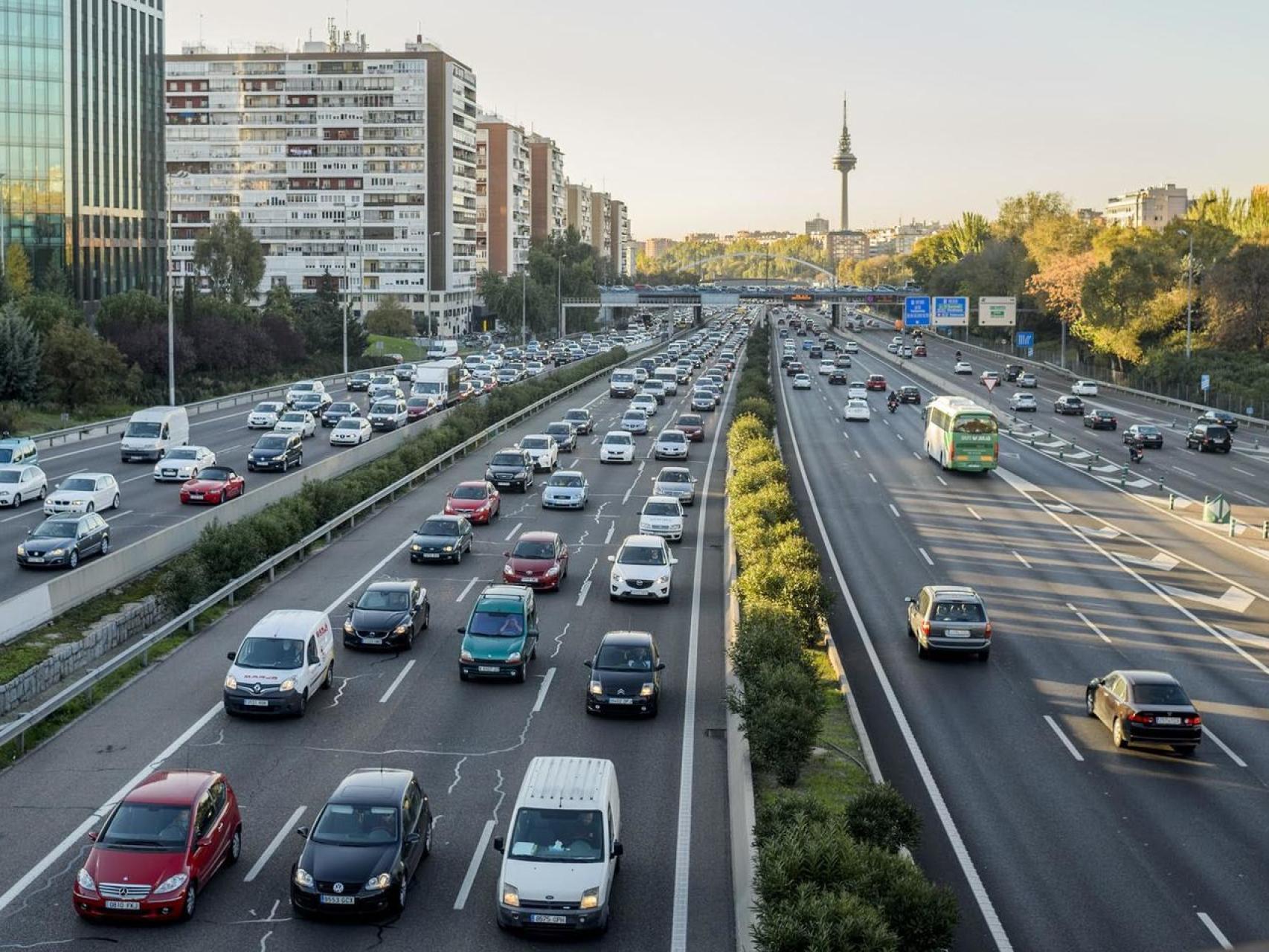 Imagen de la M-30 de la capital.