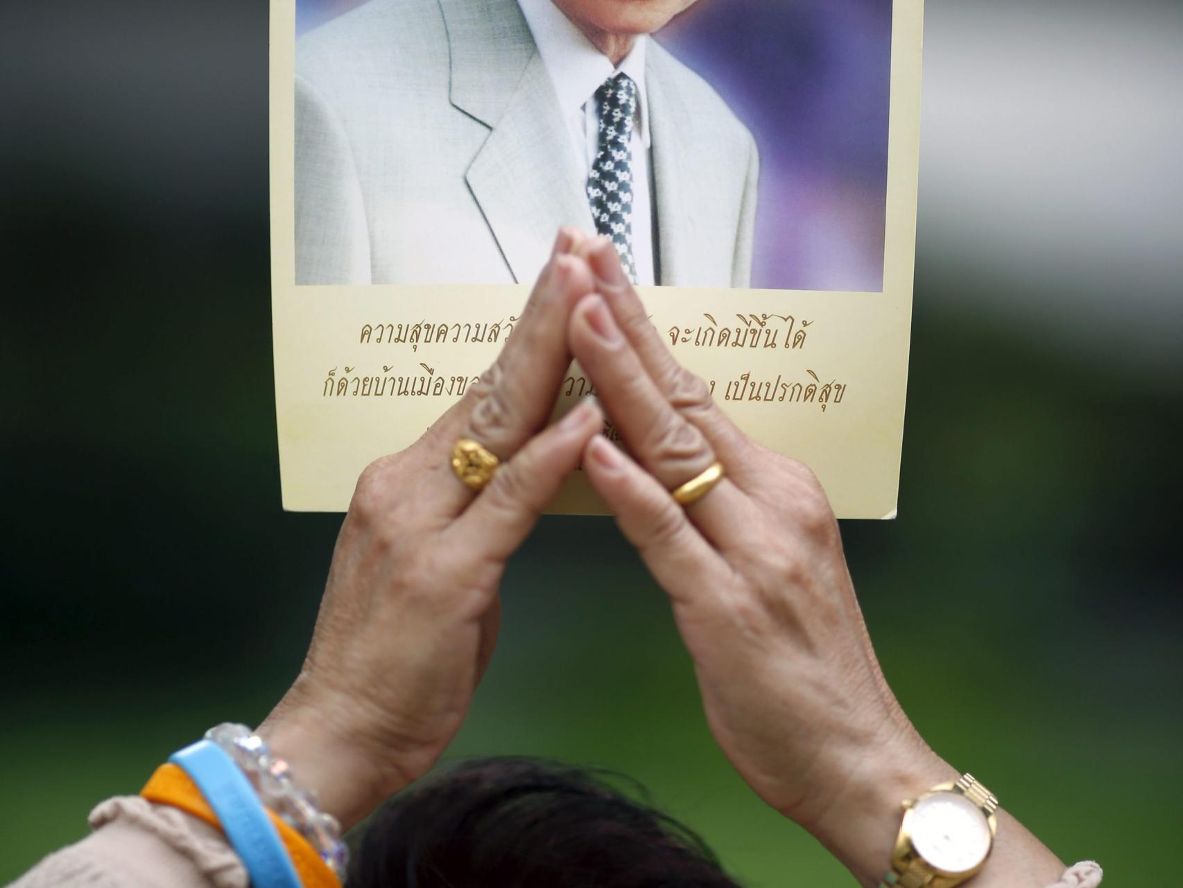 El monarca ha fallecido en el hospital.