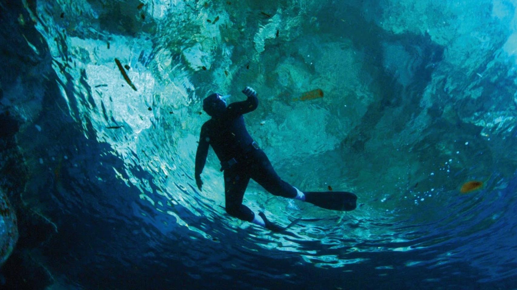 Fotograma de Fuego en el mar.