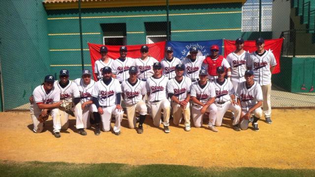 El equipo sénior del CBS Rivas.