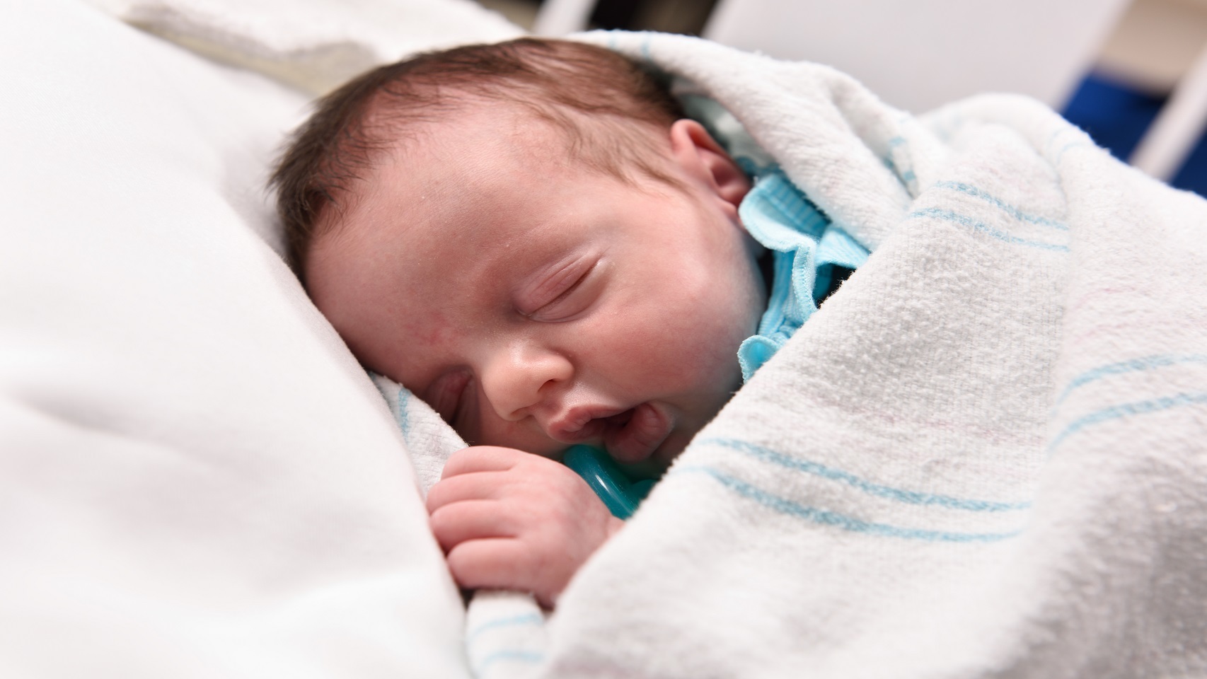 Lynlee nació dos veces gracias a una cirugía antiabortista