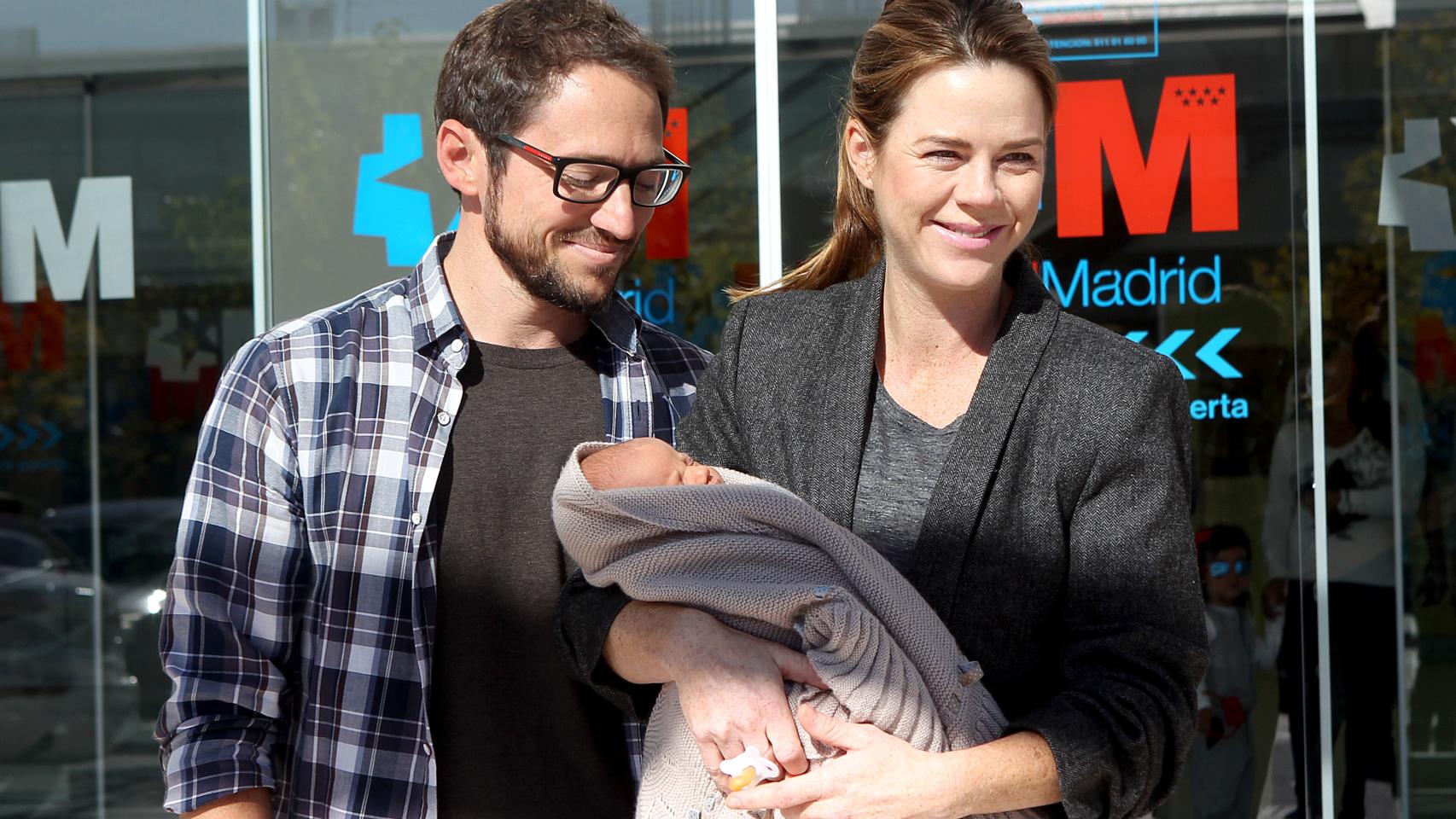 Las primeras imágenes de Jaime, el cuarto hijo de Amelia Bono