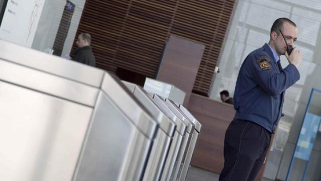 Segur Ibérica cesa al ex Telefónica Luis Lada, inicia un ERE y ultima una fusión