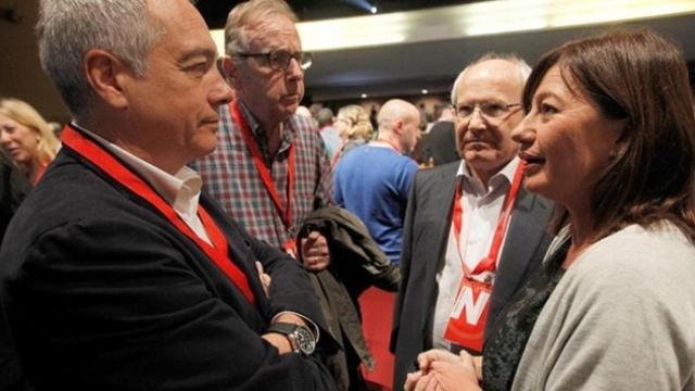 La socialdemocracia se rearma contra un pacto entre PSC y Colau