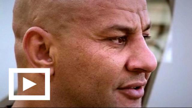 El capo de los policías raperos también aparece en un videoclip