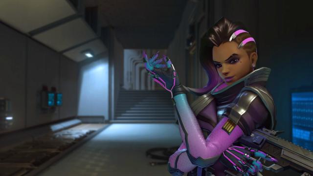 Overwatch recibe a Sombra para transformar su modo de juego por completo