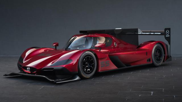 Mazda sueña con su pasado glorioso en resistencia gracias al RT24-P